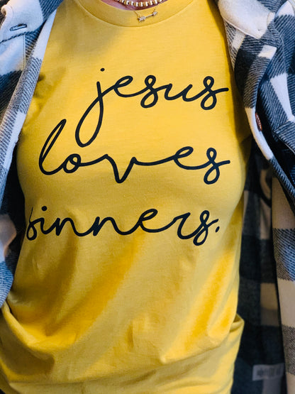 Jesus Loves Sinners Graphic Tee